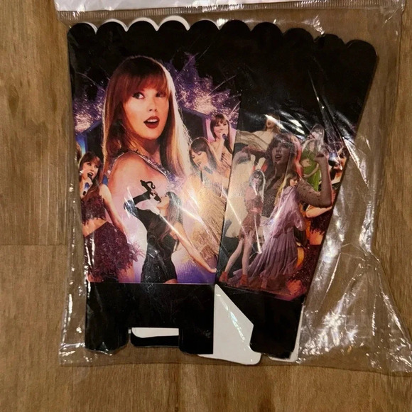 5 pack of Taylor Swift Party buckets popcorn card stock foldable SHOWGIRL - Picture 4 of 4